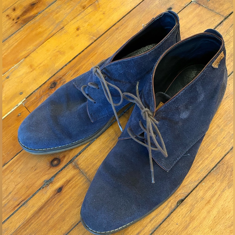 PIKOLINOS Navy Chukka Boots